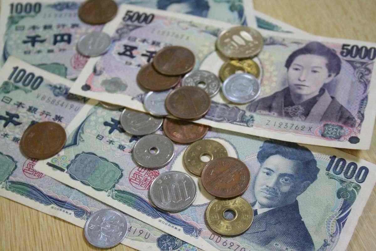 La caída económica récord de Japón borra las ganancias de la era Abe