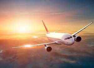 United Airlines предупредила сотрудников о грядущих сокращениях штата