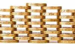 Золото выросло в цене на новости о COVID-19 у Трампа