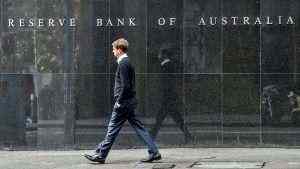 Australia central bank forecasts weak economic activity