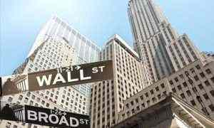 S&P 500 reaches new level as investors await fiscal package